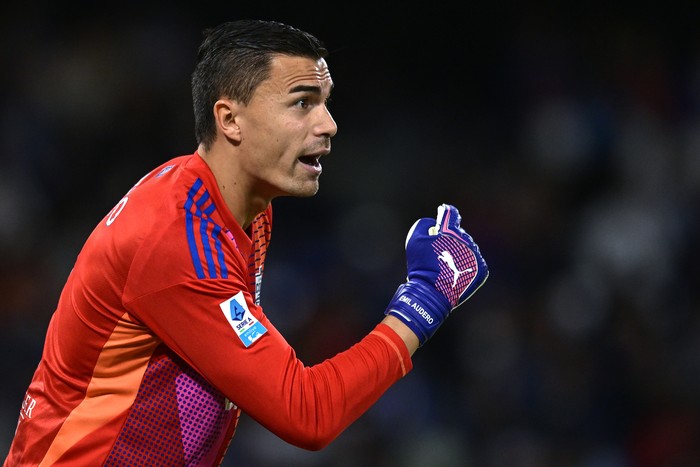 DPR Plenary Meeting Approves Naturalization of Emil Audero Cs